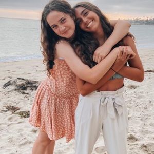 Meet your Posher, Nora